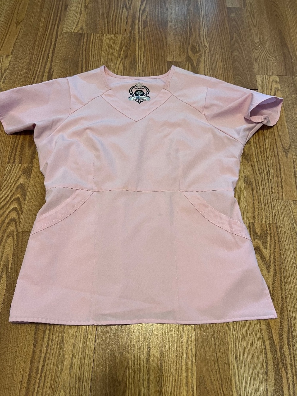 Dickies Black Label pink scrub top L Large